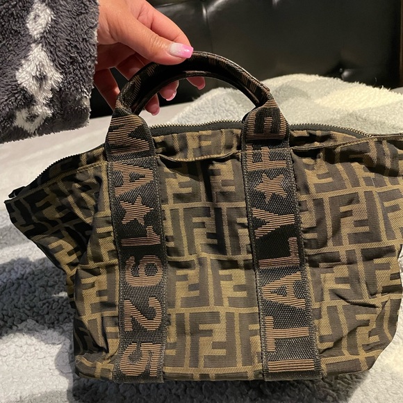 Fendi small bag SOLD - Picture 11 of 11